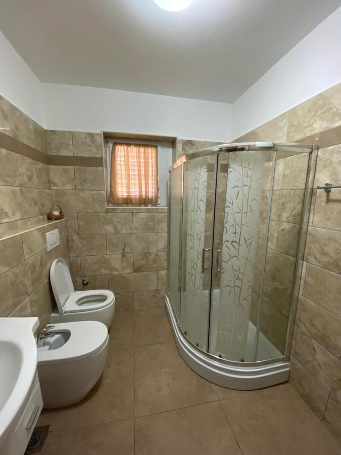 Apartmani Sara Omisalj Ngoại thất bức ảnh